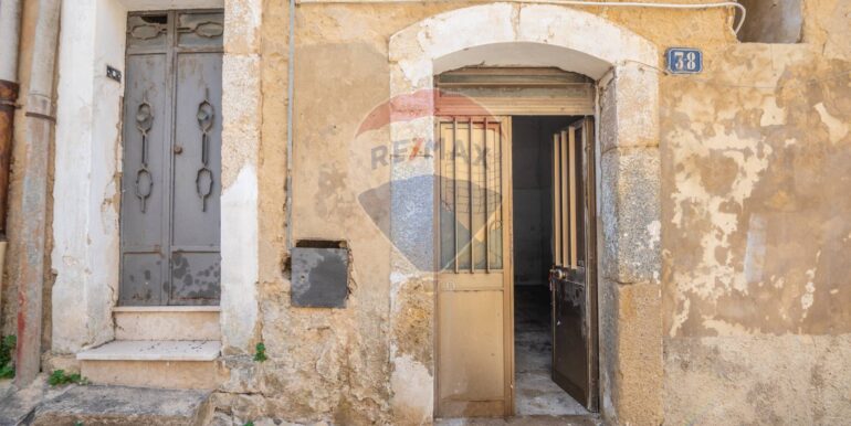 20250908164834-975328-8