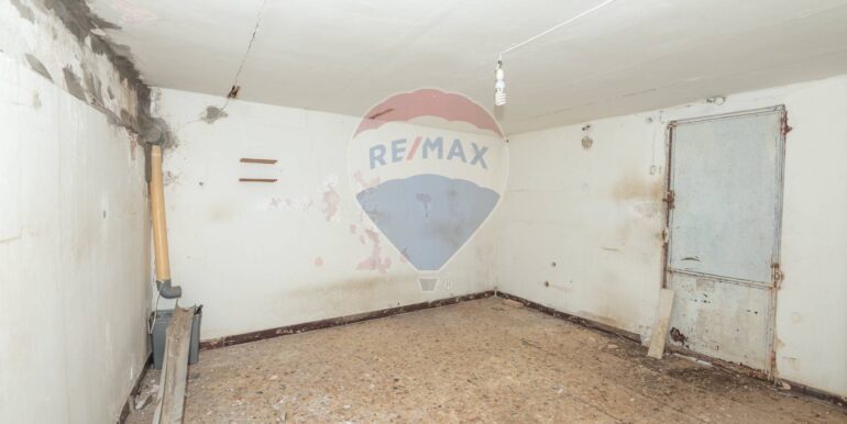 20250908164900-975328-14