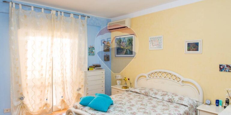 20250909194407-980242-23