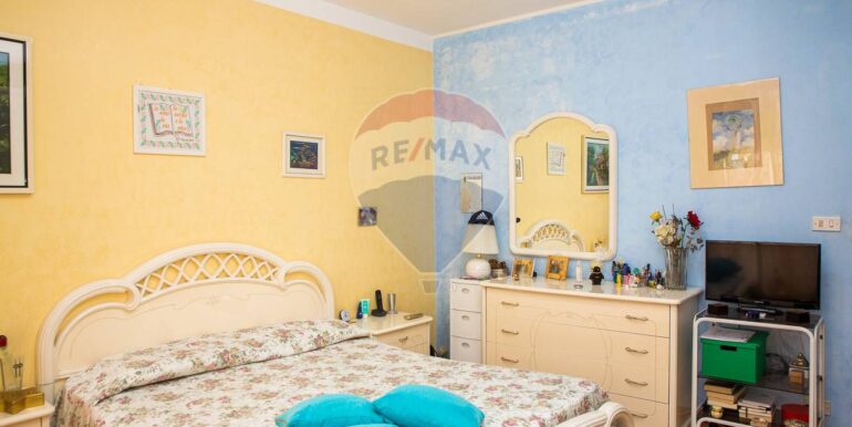 20250909194411-980242-24