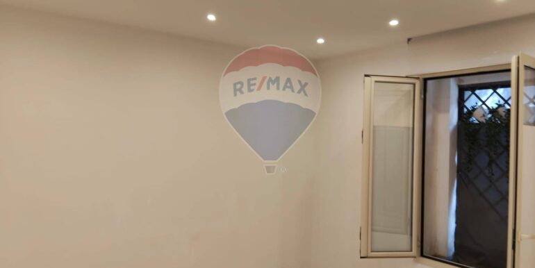 2025091191009-980276-19