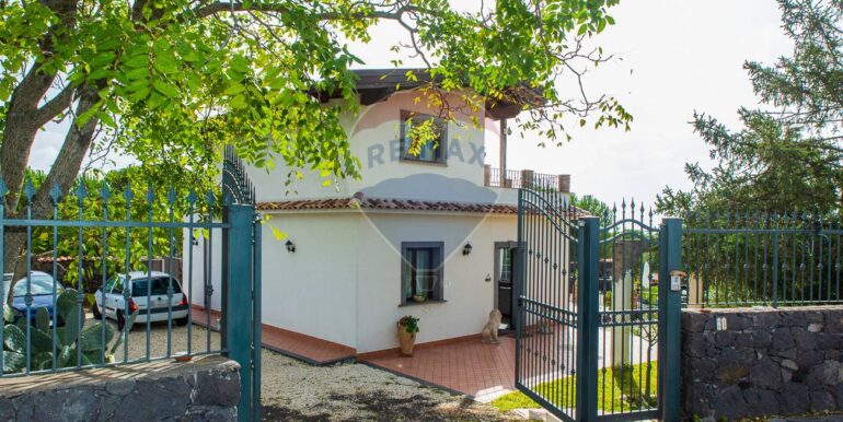 20250915215934-983381-2