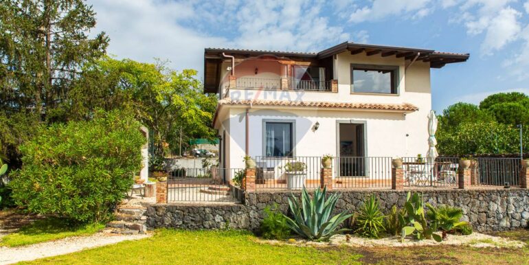 20250915220015-983381-11