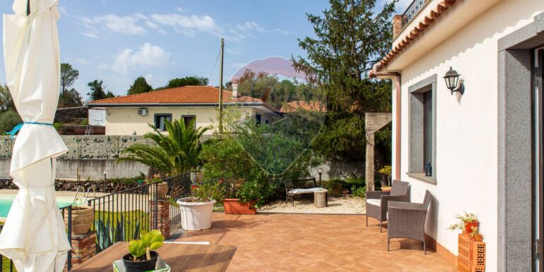 20250915220052-983381-19