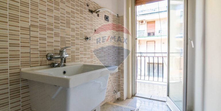 20250915225006-983382-17