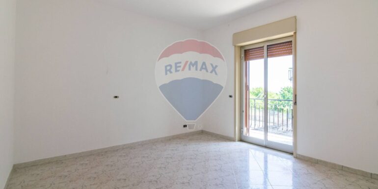 20250915225012-983382-19