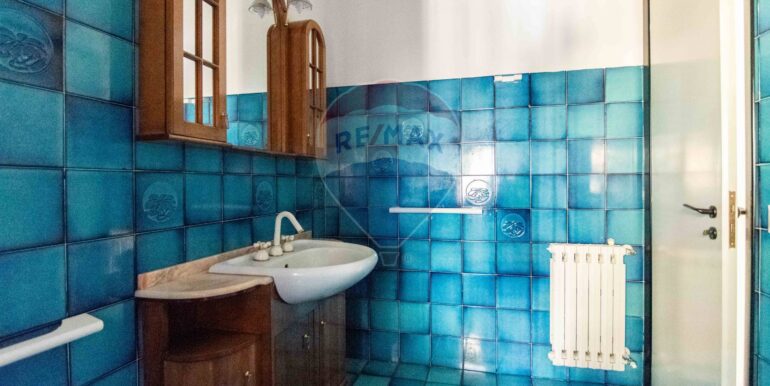 20250915225036-983382-28