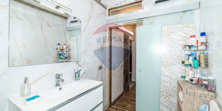 20250916120259-982255-17