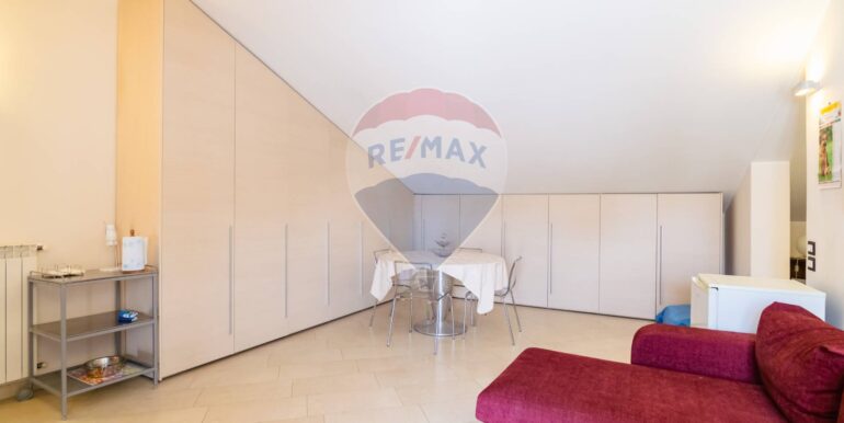 20250916123342-983462-16