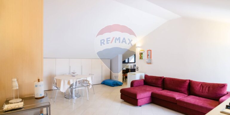 20250916123345-983462-17