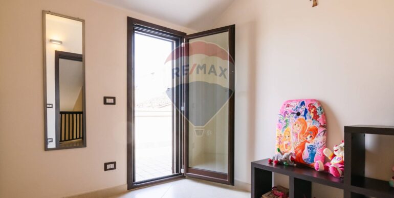 20250916123355-983462-21