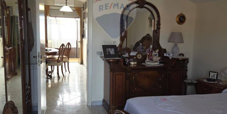 20250916183031-983579-23