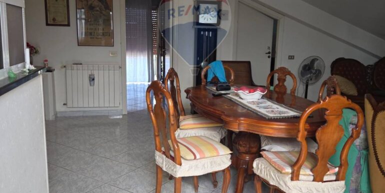 20250916183100-983579-34