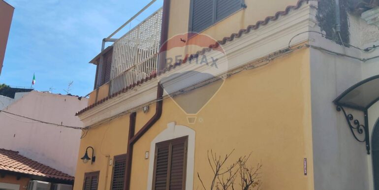 20250916215104-983360-6