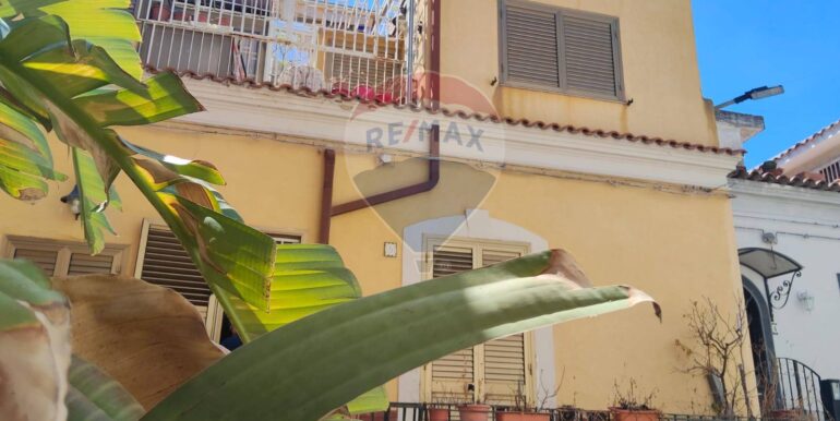 20250916215108-983360-7