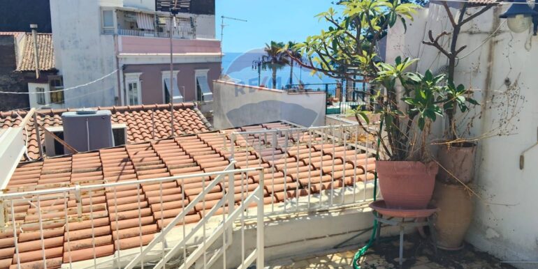 20250916215111-983360-8