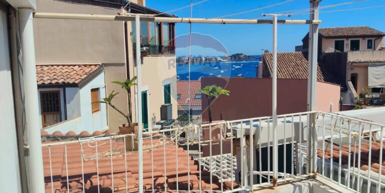 20250916215118-983360-10