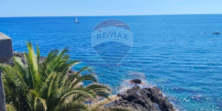 20250916215207-983360-21