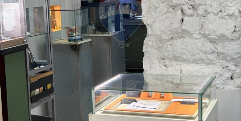 20250917104545-983636-5