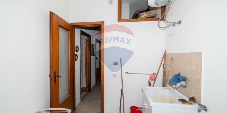 20250917193041-975613-10