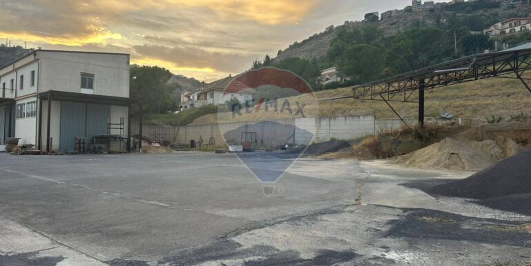 20250917193236-983794-7