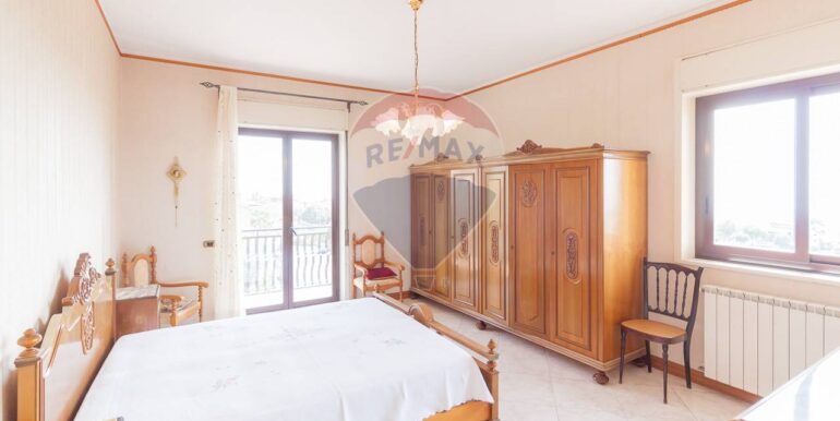 20250918131228-983891-24