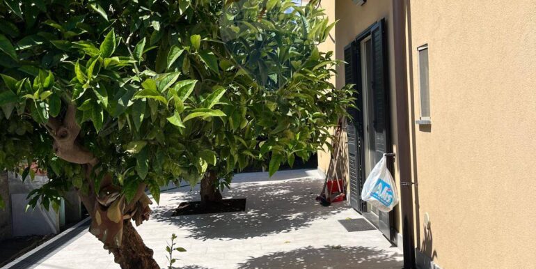 20250918183543-985758-11