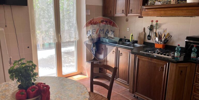 20250918183555-985758-15