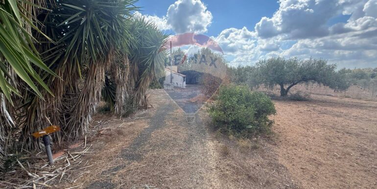 20250919161537-985907-4