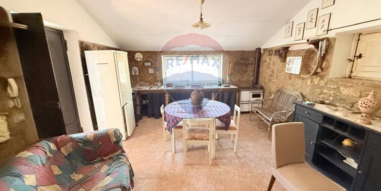 20250919161613-985907-16