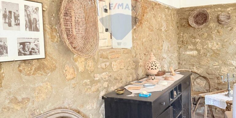 20250919161623-985907-19