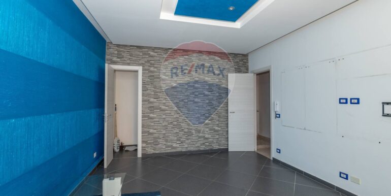 20250919170704-977977-10