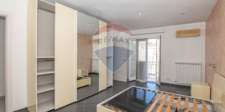 20250919170713-977977-13