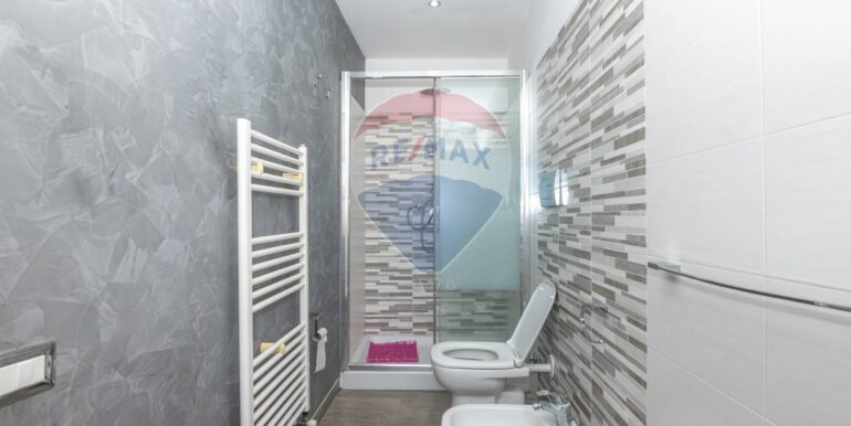 20250919170716-977977-14