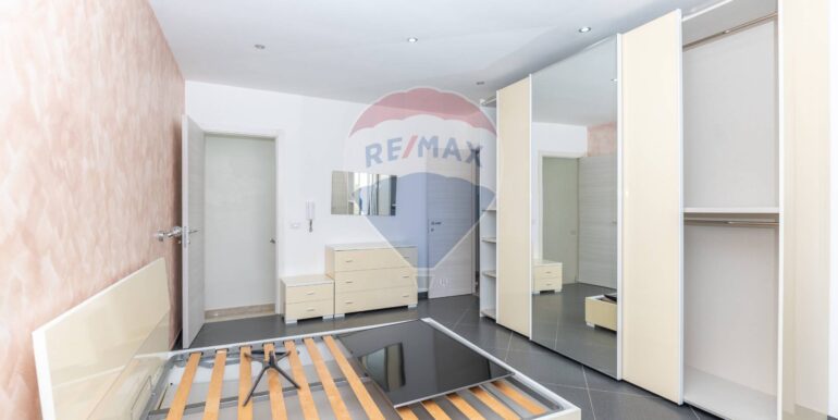 20250919170733-977977-19