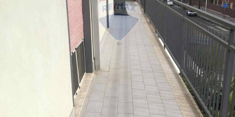 2025091984523-985789-2