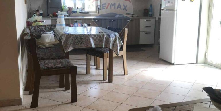 2025091984549-985789-12