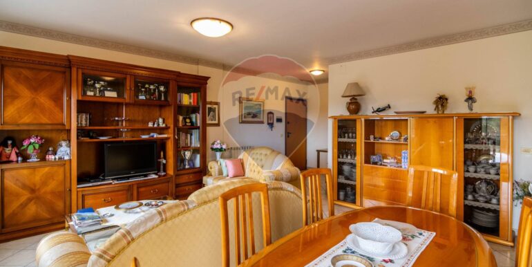 20250920120938-985892-7