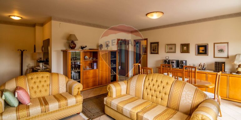 20250920120944-985892-8