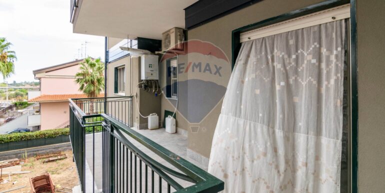 20250920121007-985892-12