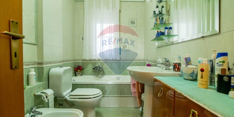 20250920121027-985892-15