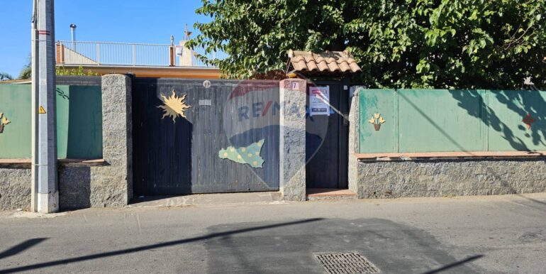 20250920181154-985423-24