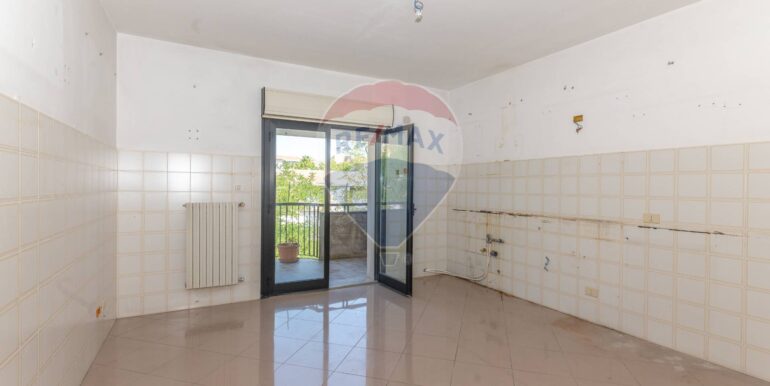 20250921230718-986109-3