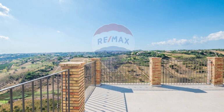 20250921234527-986110-6