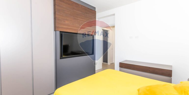 20250921234543-986110-9