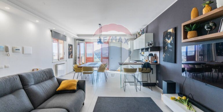 20250921234610-986110-14