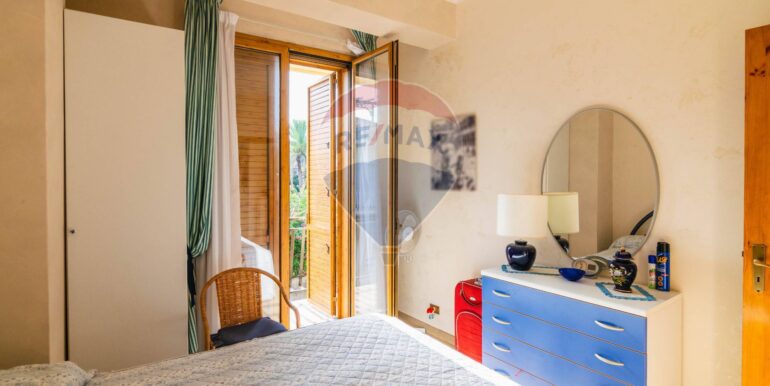 20250922122514-976439-38