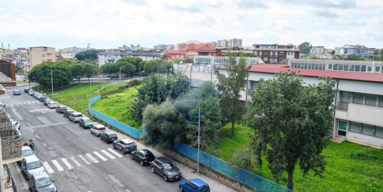 20250922161043-986301-0