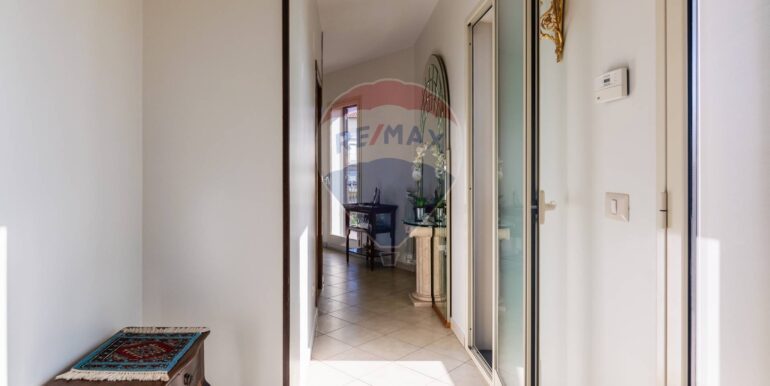 20250923163654-986563-13