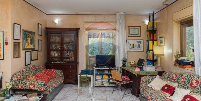 20250924152335-987025-11